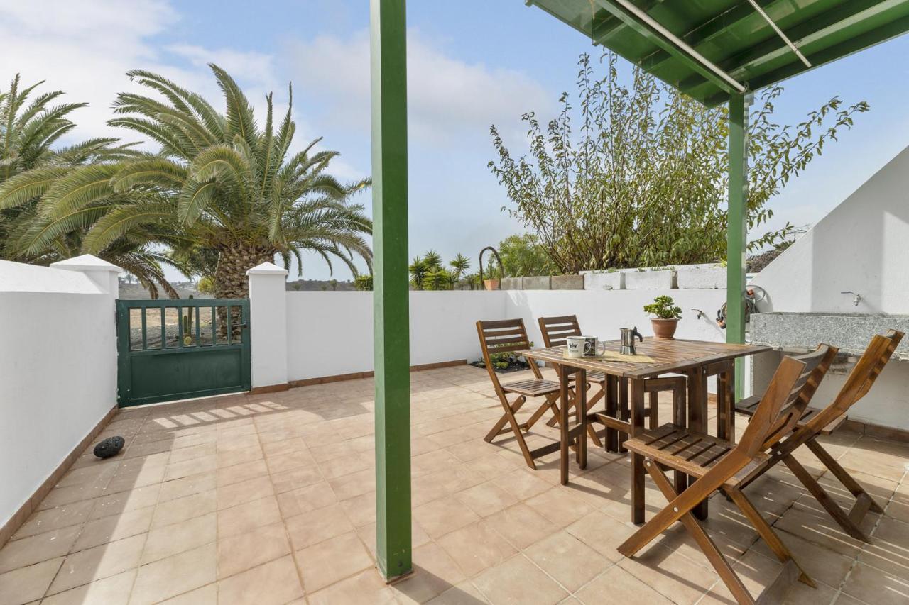 Chafari Garden Villa Costa Teguise Exterior photo